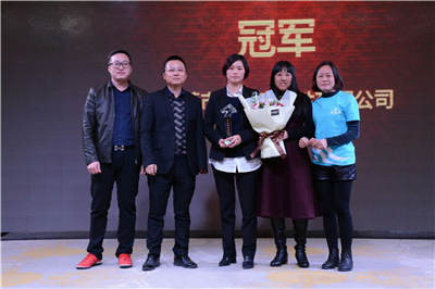 華奇2017風(fēng)雨彩虹路，2018拼他個(gè)春夏秋冬！